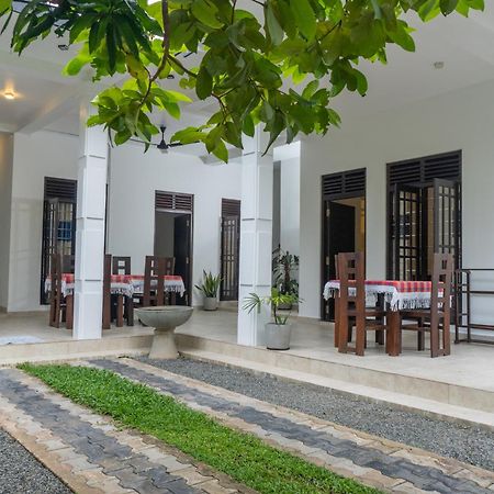 Blue Heaven Villa Ahangama Exterior photo
